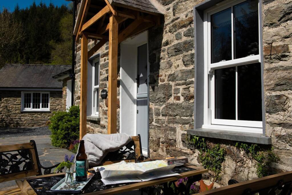 Charming Riverside Cottage In Snowdonia National Park Tanygrisiau Екстериор снимка